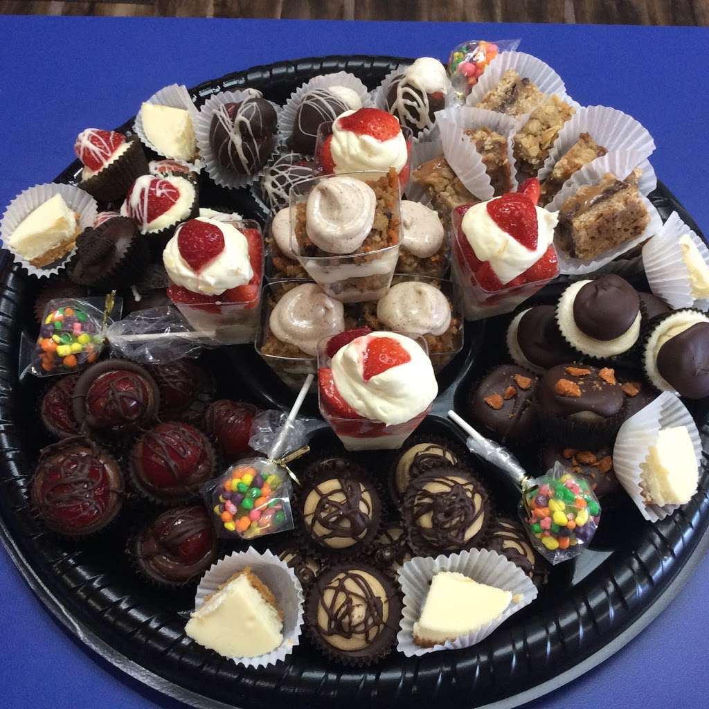 Devour Desserts | 671 Bridgeton Pike, Mantua Township, NJ 08051, USA | Phone: (856) 468-8000