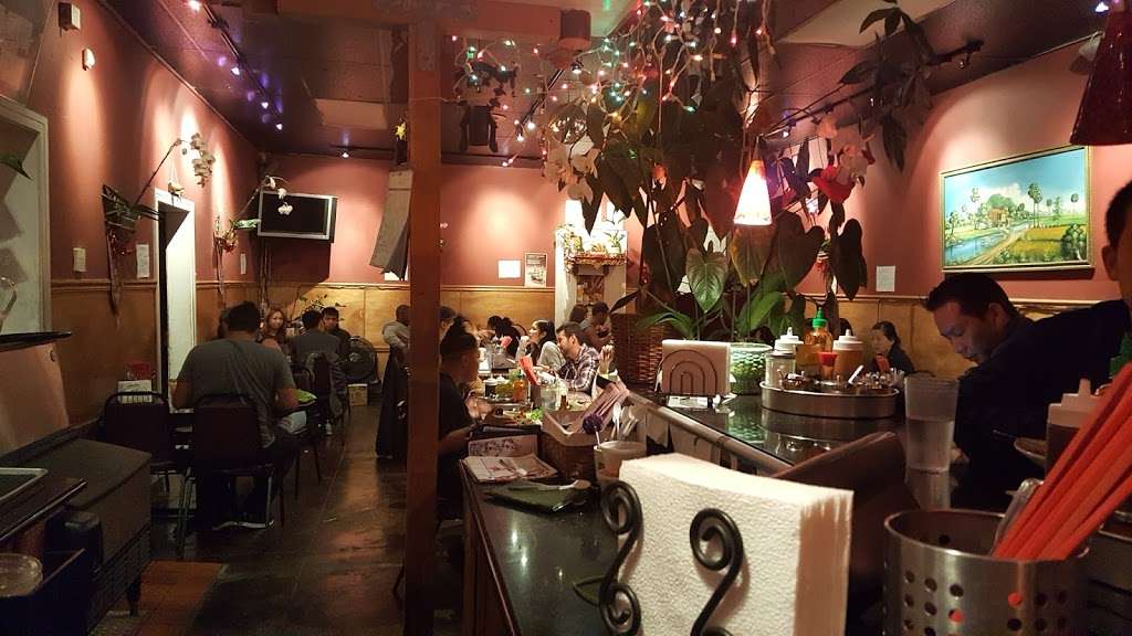 Champa Garden | 2102 8th Ave, Oakland, CA 94606, USA | Phone: (510) 238-8819