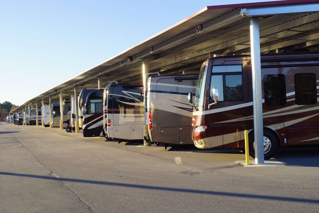 Barracuda Boat & RV Storage Edgewater | 412 W Park Ave, Edgewater, FL 32132, USA | Phone: (386) 847-8112