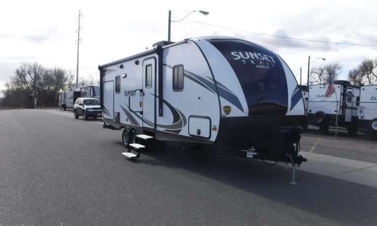 Gone Camping RV | 4405 W Service Rd B, Evans, CO 80620, USA | Phone: (970) 330-3896