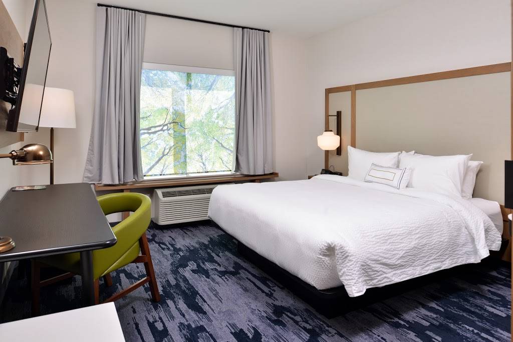 Fairfield Inn & Suites by Marriott Minneapolis Shakopee | 4600 12th Ave E, Shakopee, MN 55379, USA | Phone: (612) 248-1685