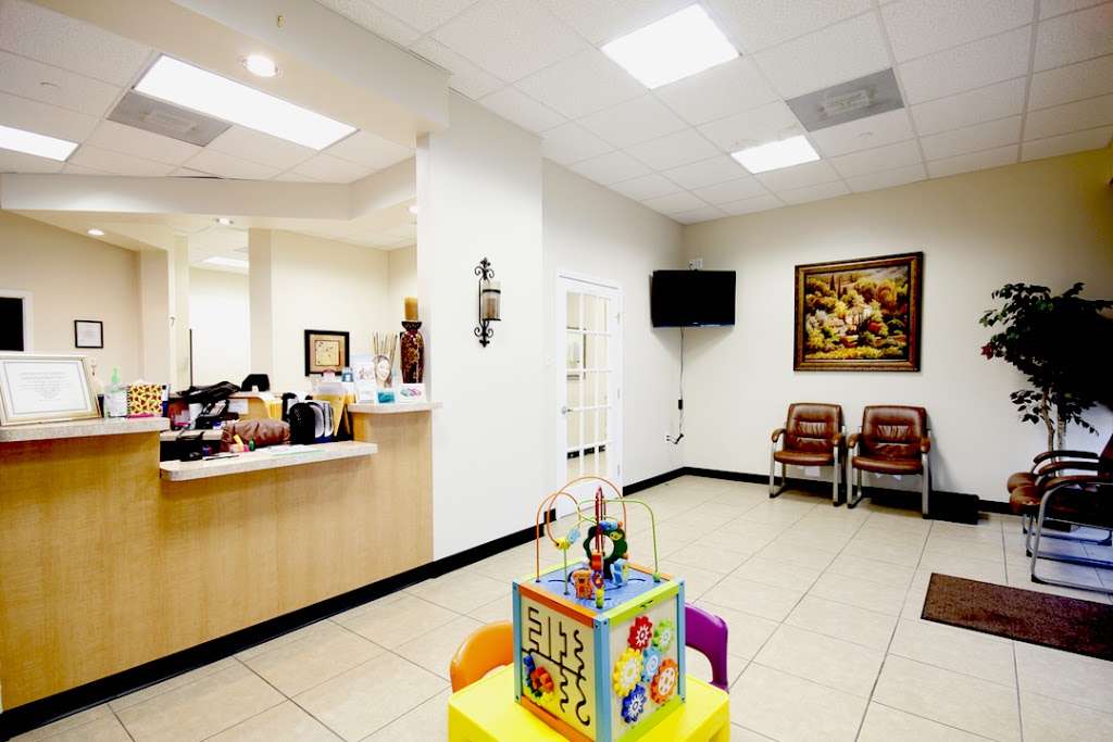 Southern Dental at Pasadena | 7219 Fairmont Pkwy #100, Pasadena, TX 77505 | Phone: (281) 713-5306