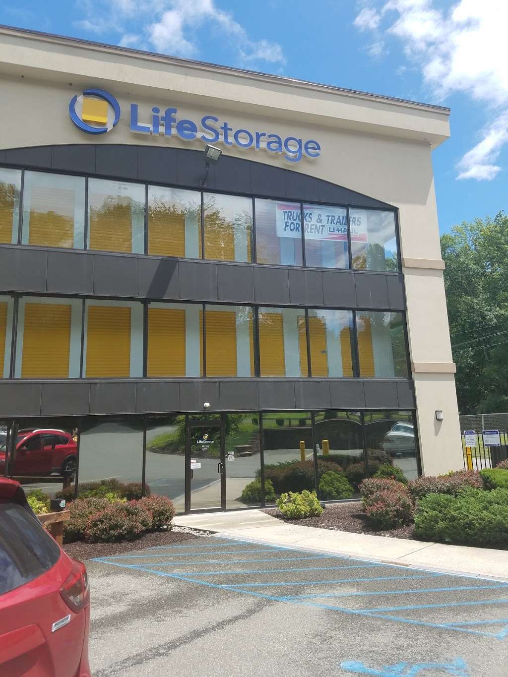 Life Storage | 104 Joel St, East Stroudsburg, PA 18301, USA | Phone: (570) 213-5763