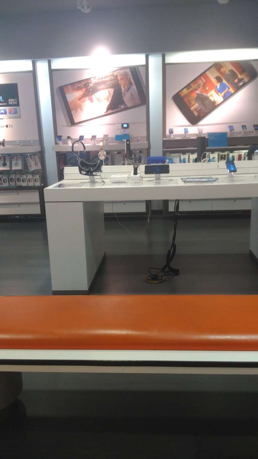 AT&T Store | 3101 PGA Boulevard N225, Palm Beach Gardens, FL 33410, USA | Phone: (561) 776-9446