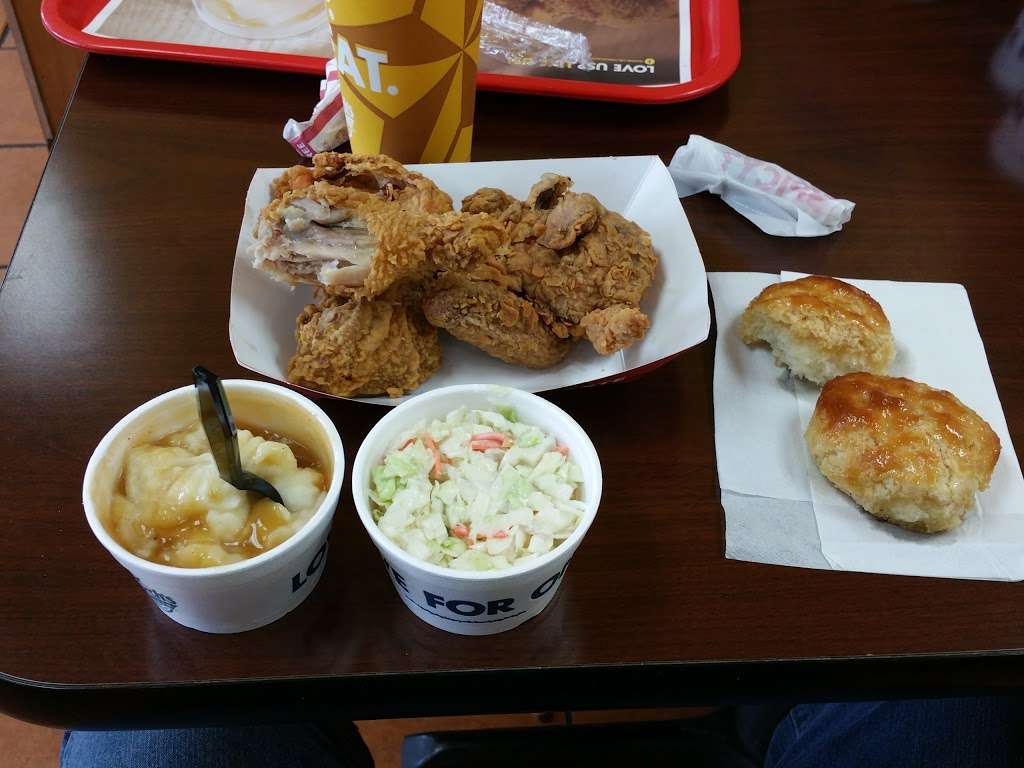 Churchs Chicken | 7925 E 171st St, Belton, MO 64012, USA | Phone: (816) 322-8600