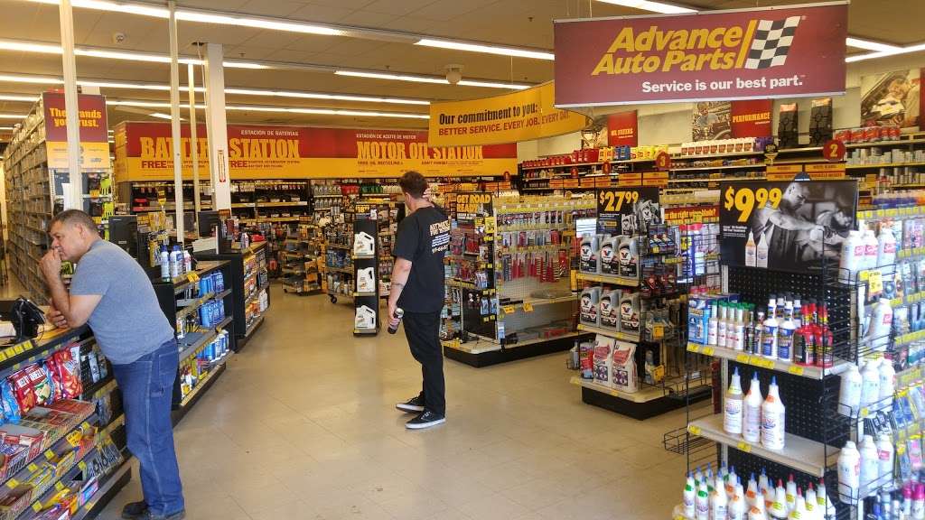 Advance Auto Parts | 196 Somerville Ave, Somerville, MA 02143, USA | Phone: (617) 623-0803