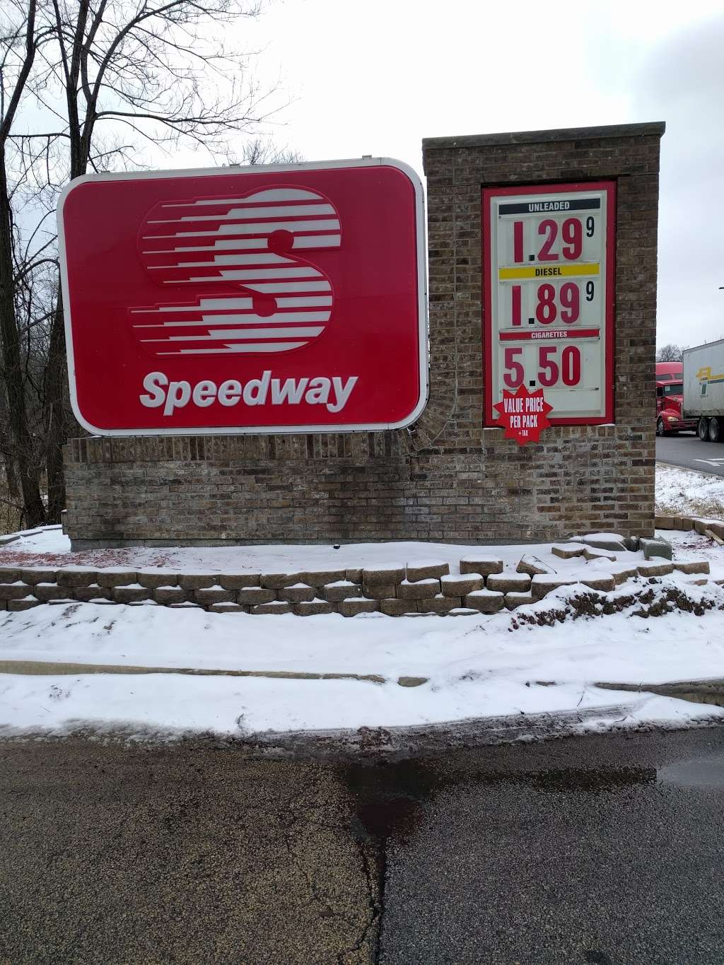 Speedway | 3S405 IL-59, Warrenville, IL 60555, USA | Phone: (630) 393-0840