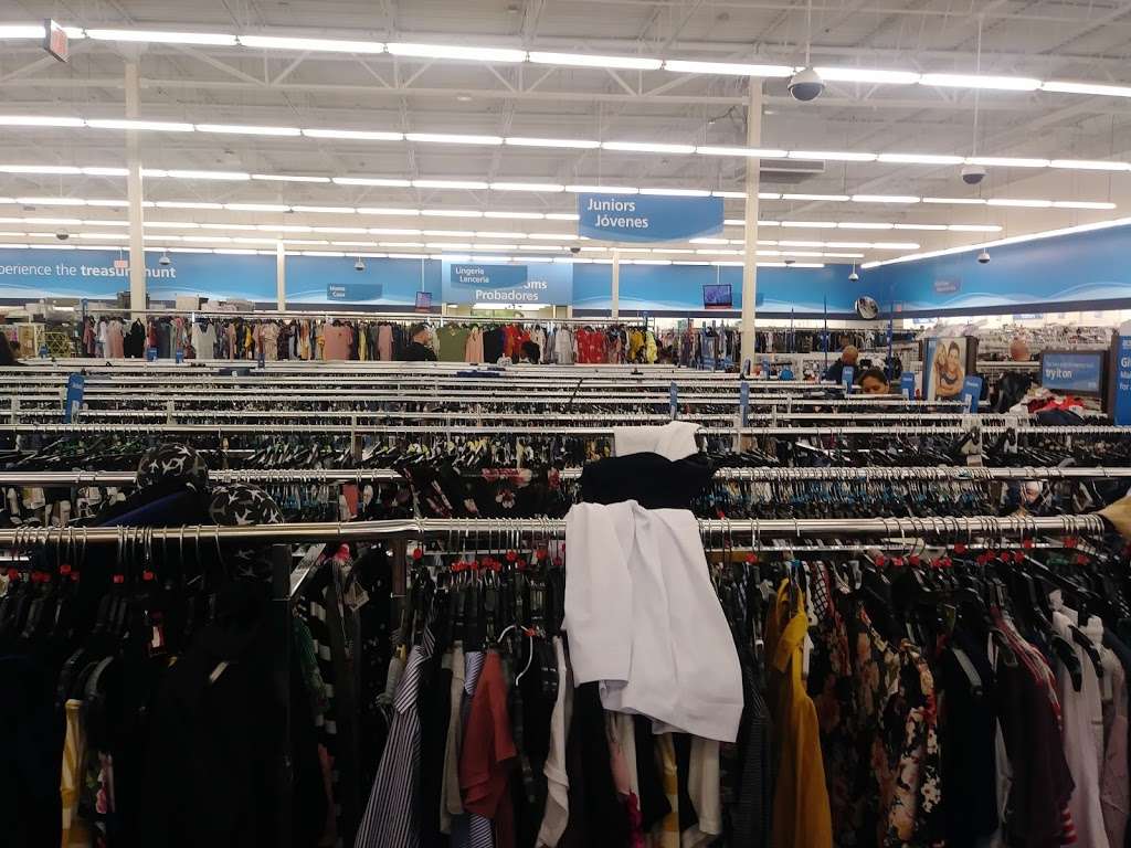 Ross Dress for Less | 2945 S Cicero Ave, Cicero, IL 60804, USA | Phone: (708) 652-3251