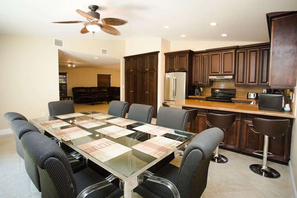 HVR Vacation Hollywood - Florida home rentals | 1228 Johnson St, Hollywood, FL 33019, USA | Phone: (786) 505-8465