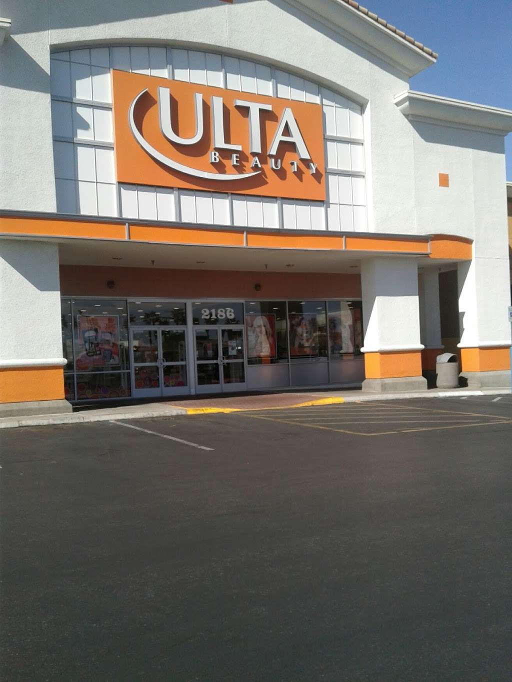 Benefit Brow Bar at Ulta | 2186 N Rainbow Blvd, Las Vegas, NV 89108, USA | Phone: (702) 631-3668