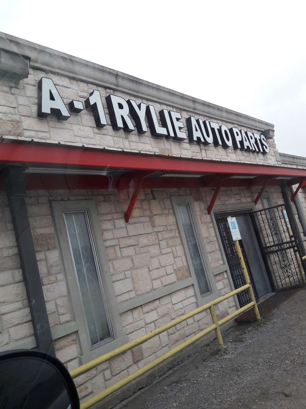 A-1 Rylie Auto Parts | 1115 Ellenwood St, Dallas, TX 75217, USA | Phone: (972) 286-0000