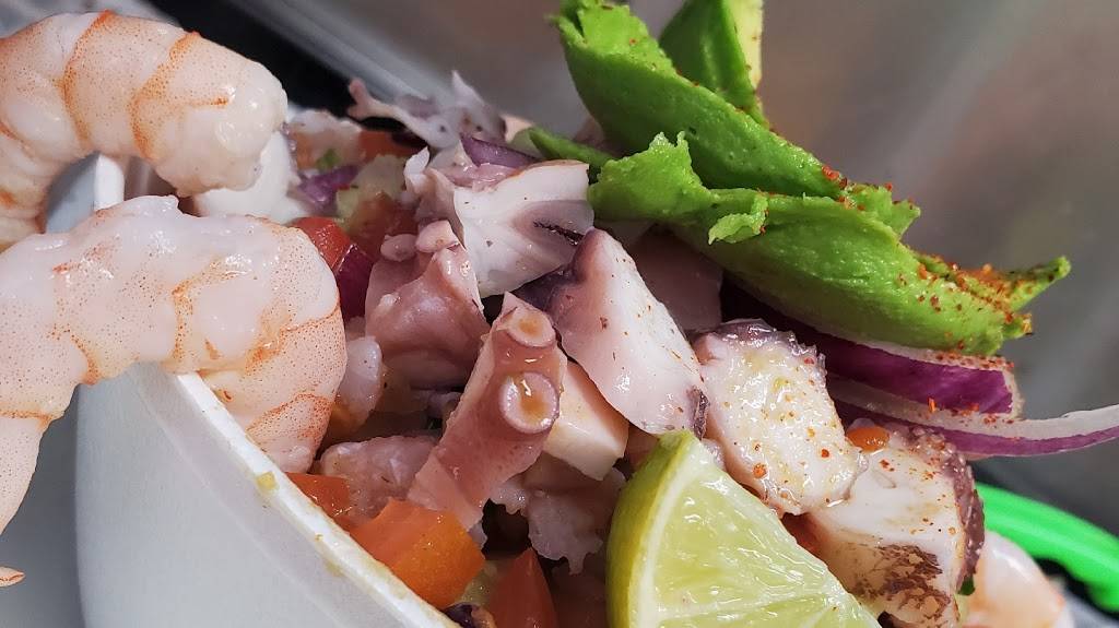 Mariscos Chinola | 1528 E Lindsay St, Stockton, CA 95205, USA | Phone: (209) 898-4394