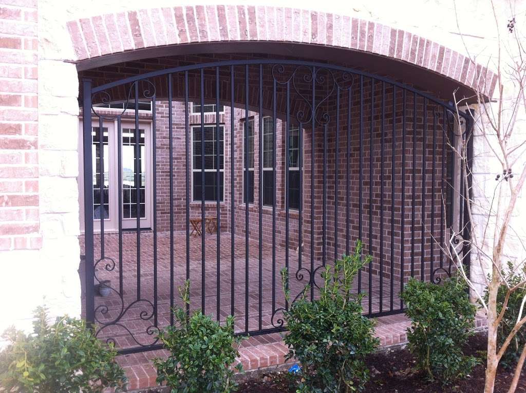 J.C. Hood Ornamental Iron Fence Company LLC | 25747 Hardin Store Rd, Magnolia, TX 77354, USA | Phone: (281) 356-8279