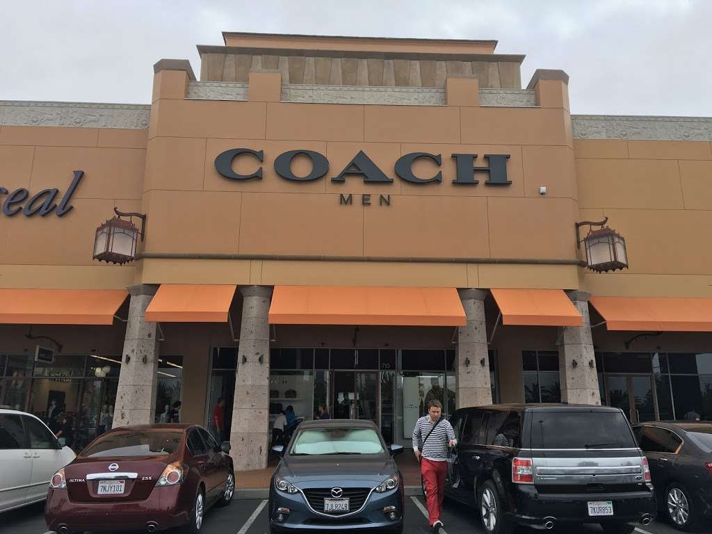 COACH CITADEL OUTLETS - store  | Photo 2 of 10 | Address: 100 Citadel Dr #515, Commerce, CA 90040, USA | Phone: (323) 725-6792