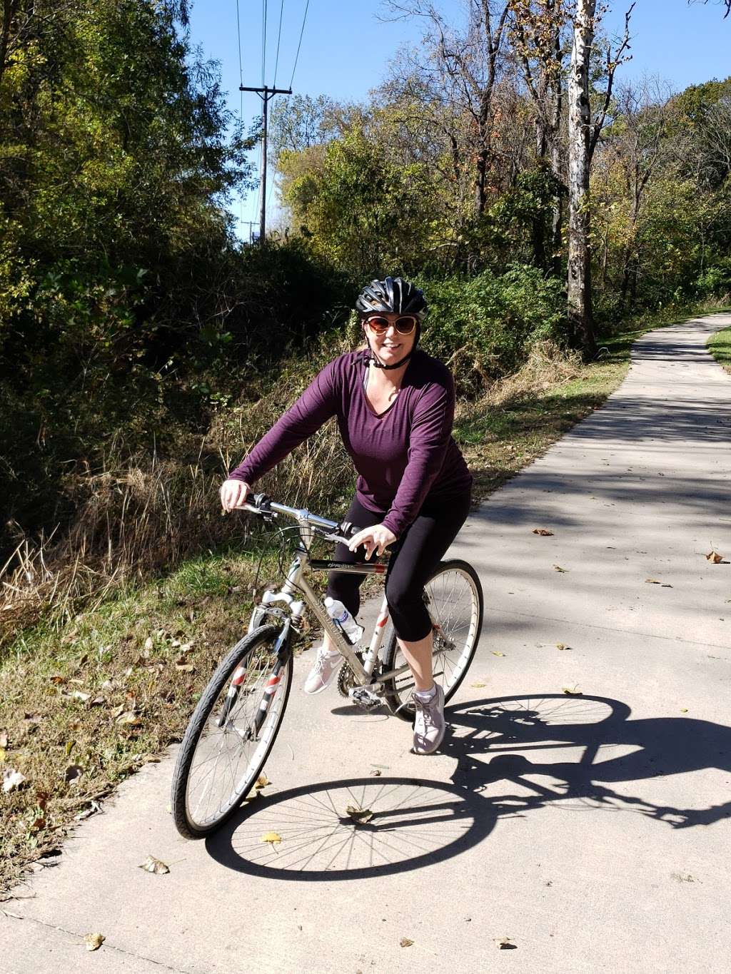 Blue River Parkway Trails - E 104th St Trail Head | Woodland Ave, Kansas City, MO 64131, USA