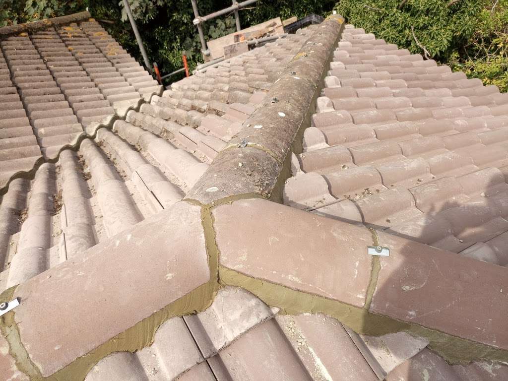 S.Nash Roofing Services | 25 Recreation Way, Mitcham CR4 1PJ, UK | Phone: 07956 900999