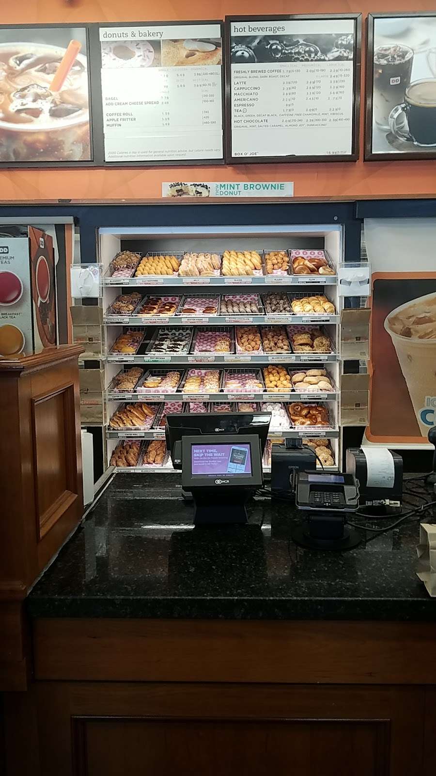 Dunkin | 815 S Main St, Bellingham, MA 02019, USA | Phone: (508) 876-9204