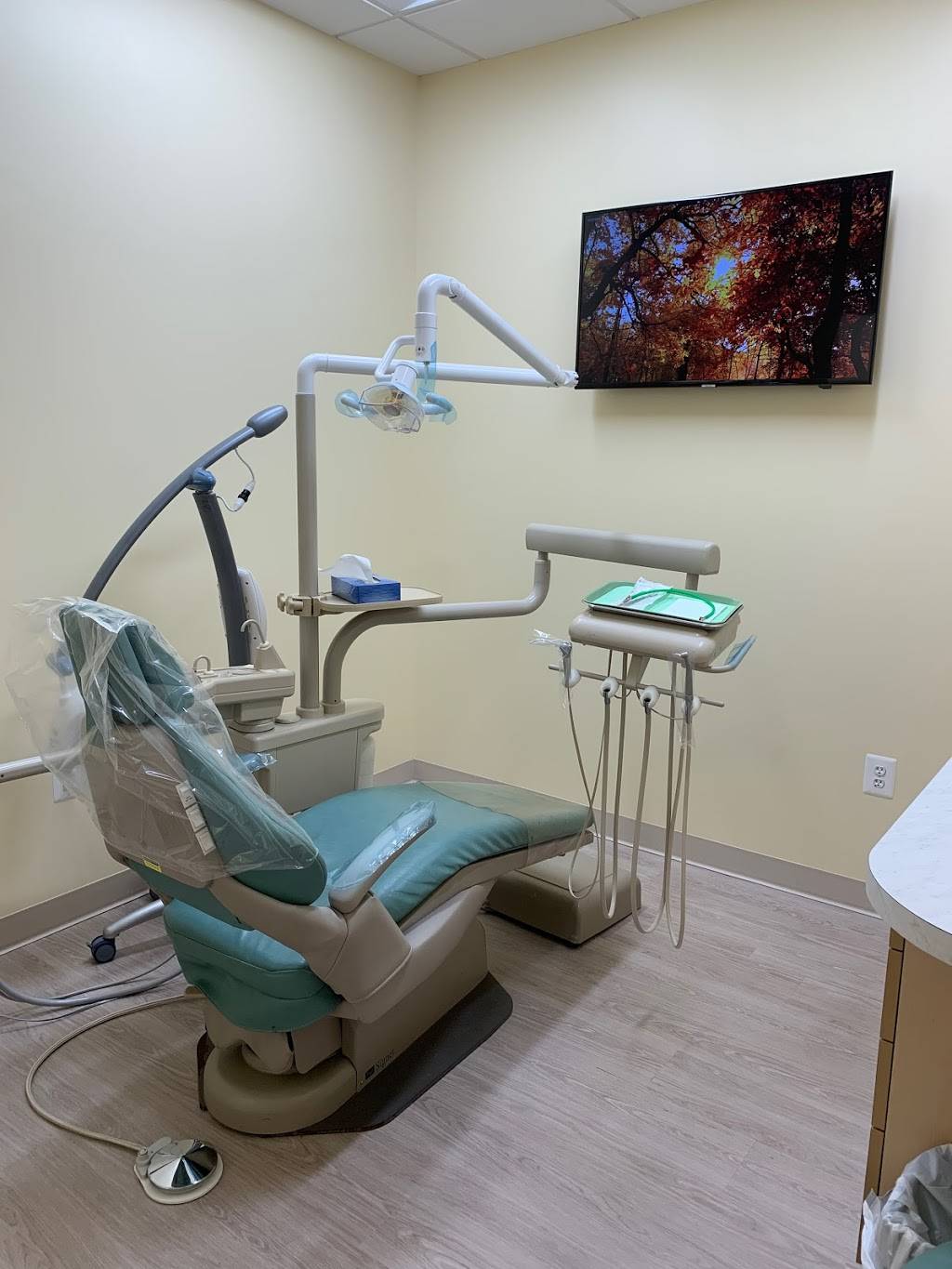 Smile Art Dental | 7459 Patterson Rd, Falls Church, VA 22043, USA | Phone: (703) 534-9200