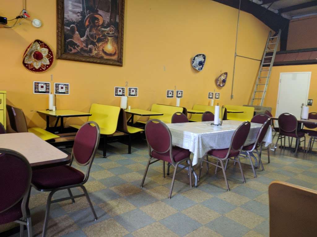 El Mexicano | 251 Center St, Columbus, IN 47201, USA | Phone: (812) 373-9337