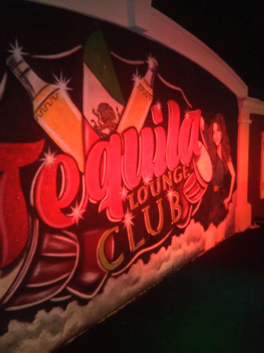 Tequila Lounge Club | 7124 Aloma Ave, Winter Park, FL 32792, USA | Phone: (407) 731-9665