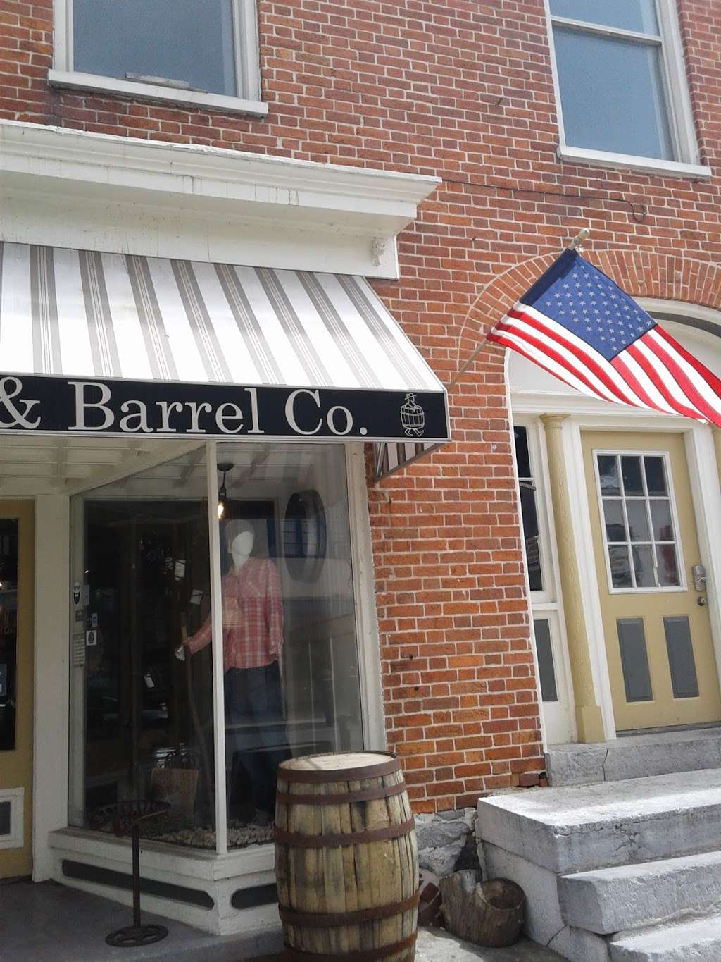 Canal View Candle & Barrel Co | 41 N Conococheague St, Williamsport, MD 21795, USA | Phone: (240) 469-0907