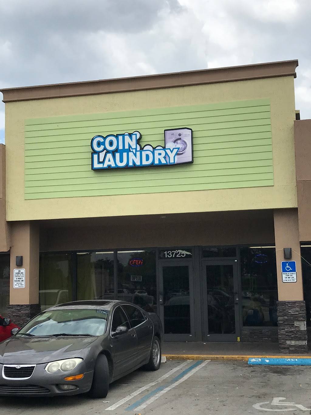 Sqeaky Clean Coin Laundry | 13725 NW 7th Ave, Miami, FL 33168, USA | Phone: (305) 392-0045