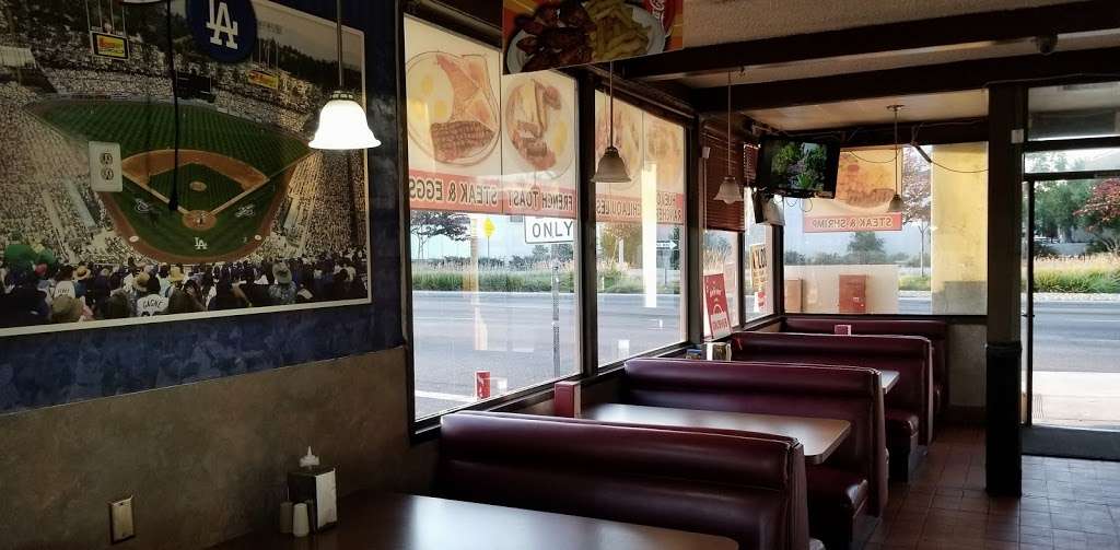 RC Burgers | 4800 Firestone Blvd, South Gate, CA 90280, USA | Phone: (323) 564-1383