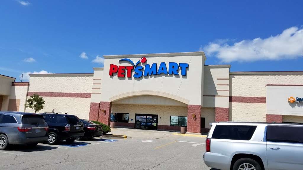 PetSmart | 15200 Shawnee Mission Pkwy, Shawnee, KS 66217, USA | Phone: (913) 248-9300