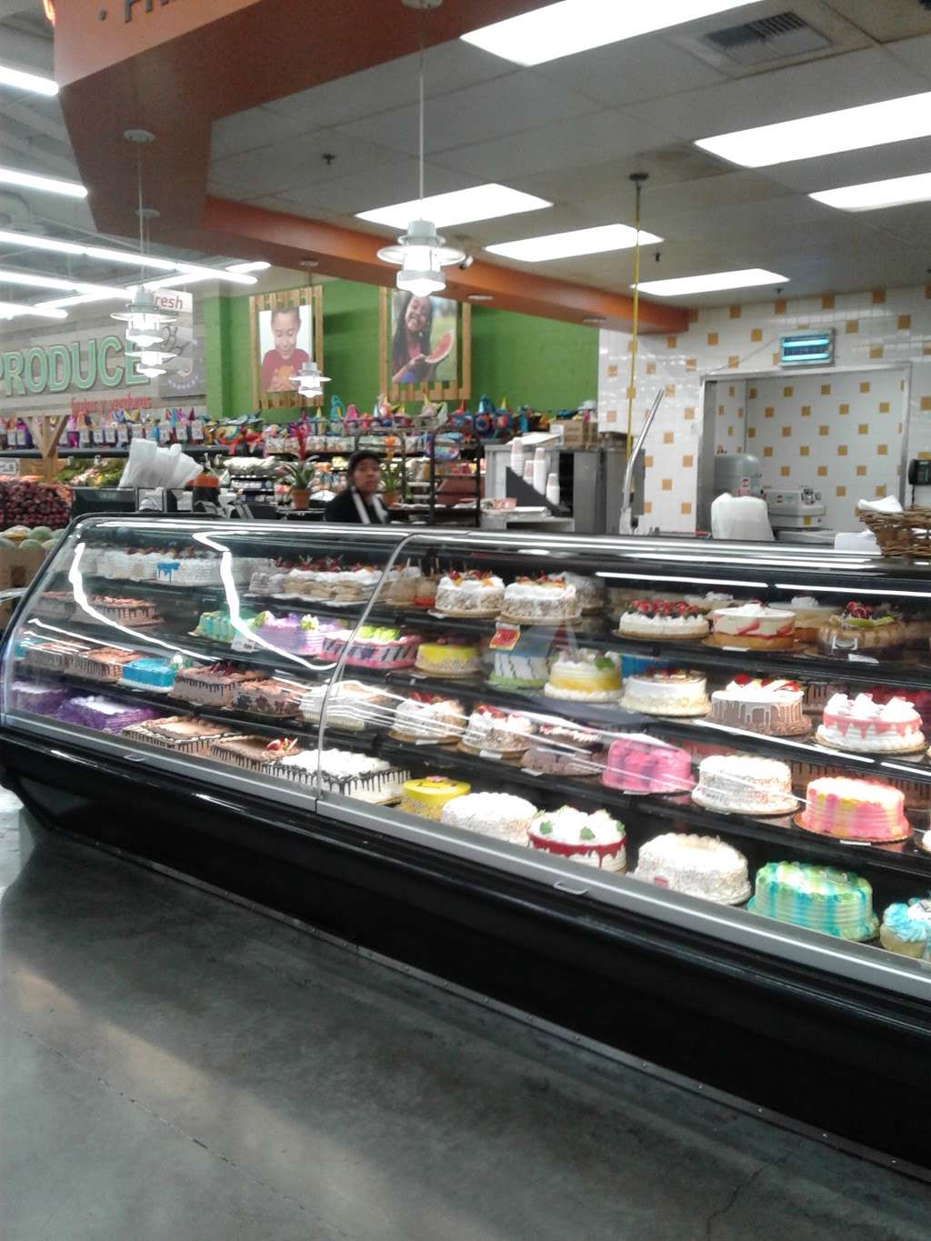 Superior Grocers | 11202 Crenshaw Blvd, Inglewood, CA 90303, USA | Phone: (323) 757-6012