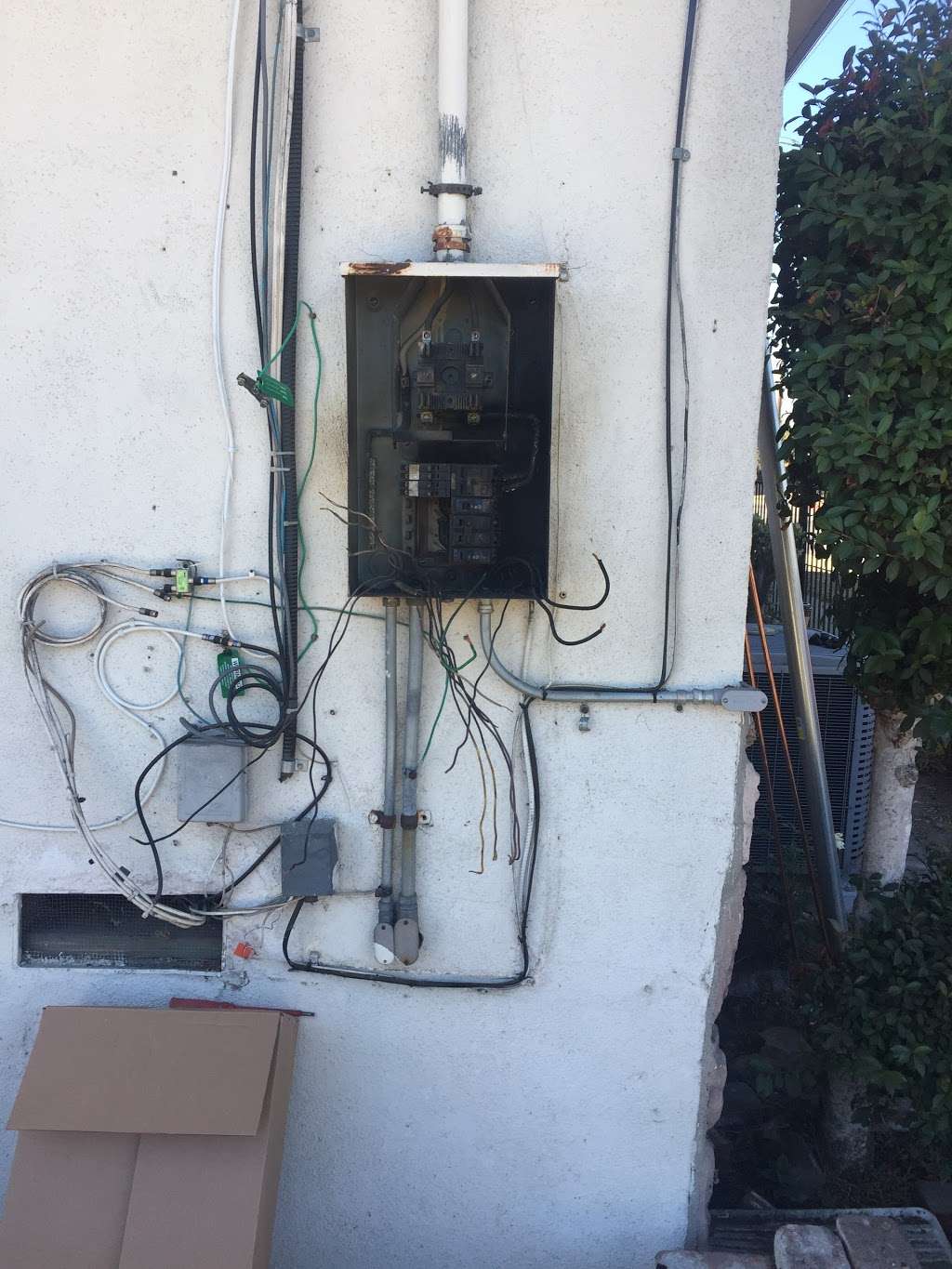 Best Way Electric Services Inc | 7001 Beckett St, Tujunga, CA 91042 | Phone: (800) 359-9919