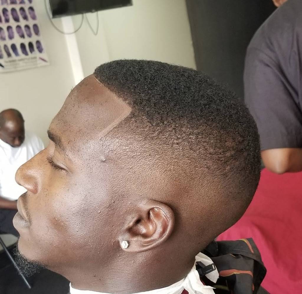 Gregs Barber Shop | 4132 Taylor Blvd, Louisville, KY 40215, USA | Phone: (502) 368-1234