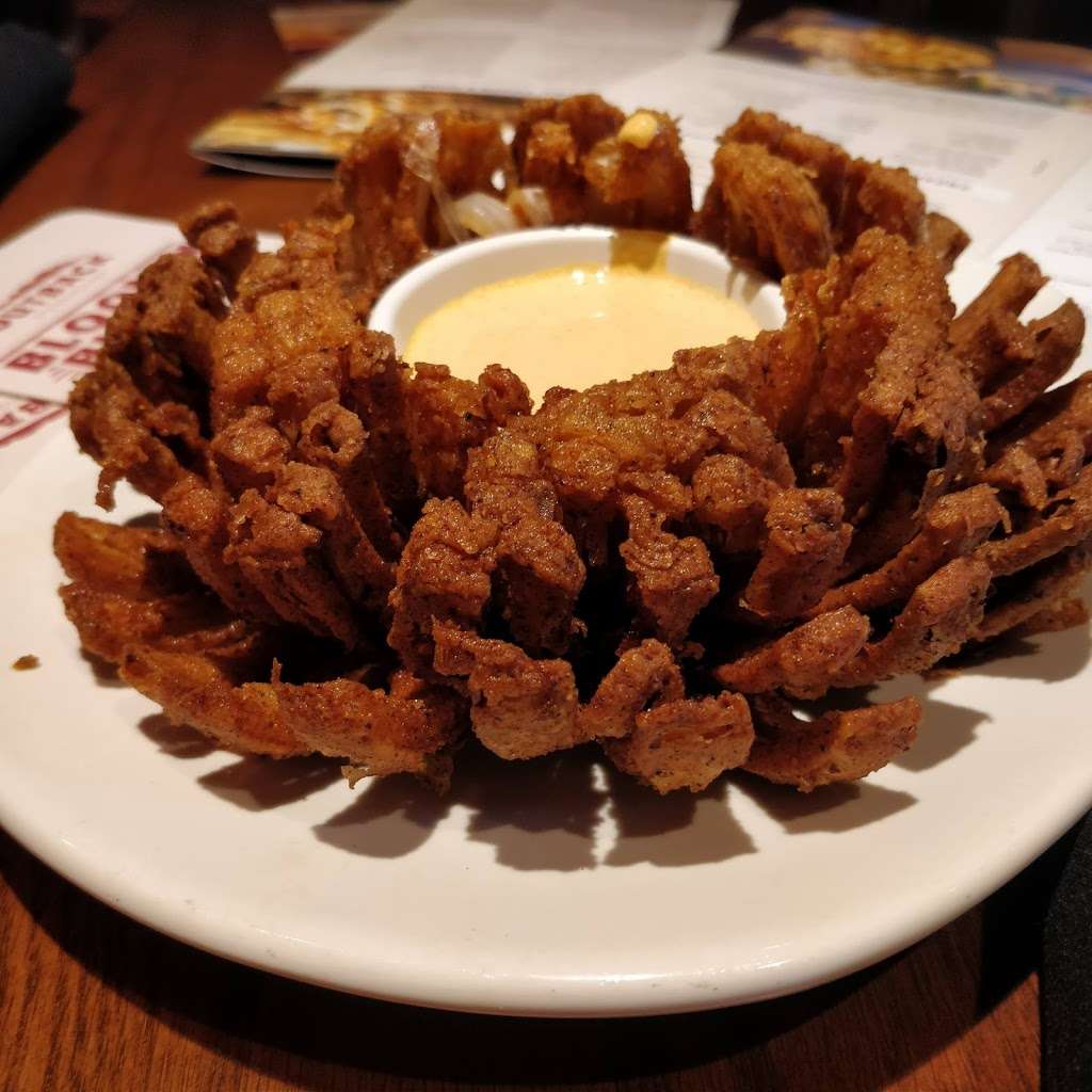 Outback Steakhouse | 7804 W Irlo Bronson Memorial Hwy, Kissimmee, FL 34747, USA | Phone: (407) 396-0017