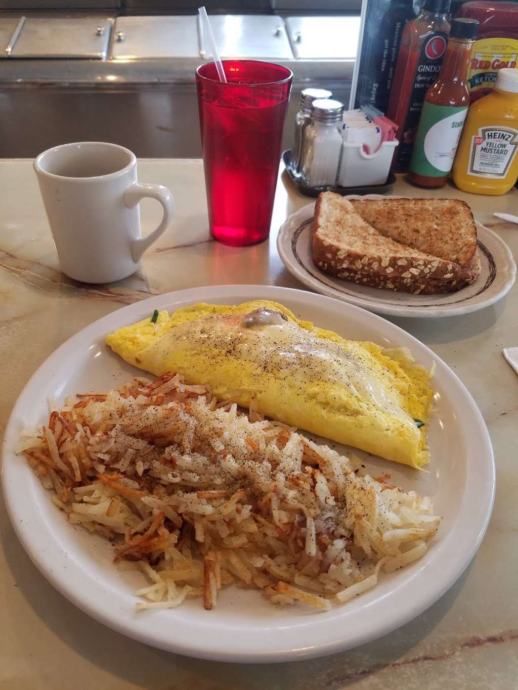 State Street Diner | 630 W State St, Geneva, IL 60134, USA | Phone: (331) 248-0646