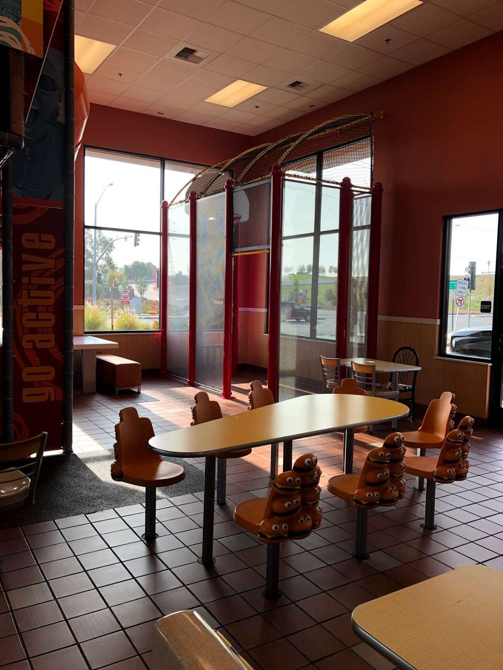 McDonald's - 914 Main St, Oakley, CA 94509