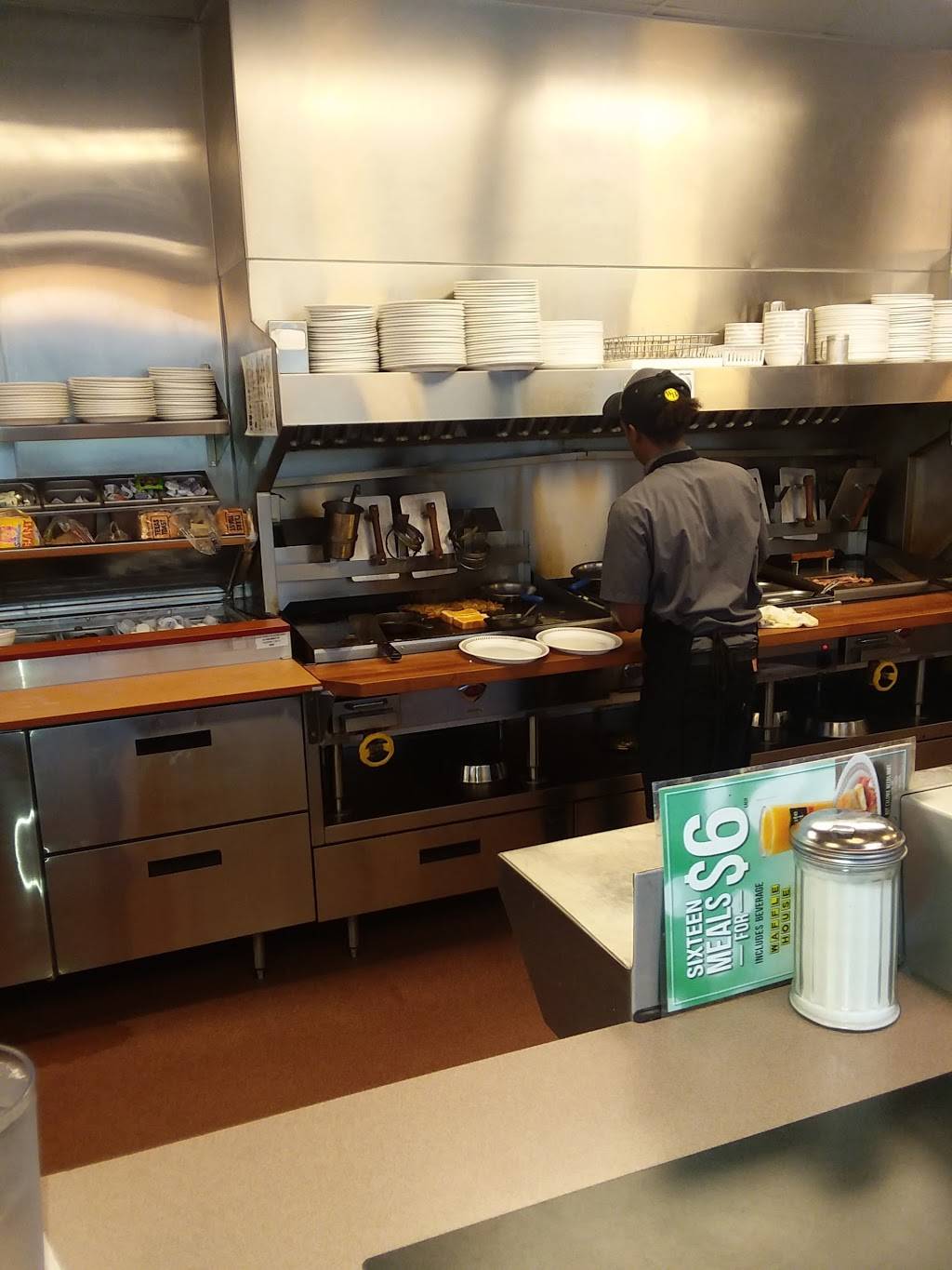 Waffle House | 1521 Lynnhaven Pkwy, Virginia Beach, VA 23453, USA | Phone: (757) 368-2500