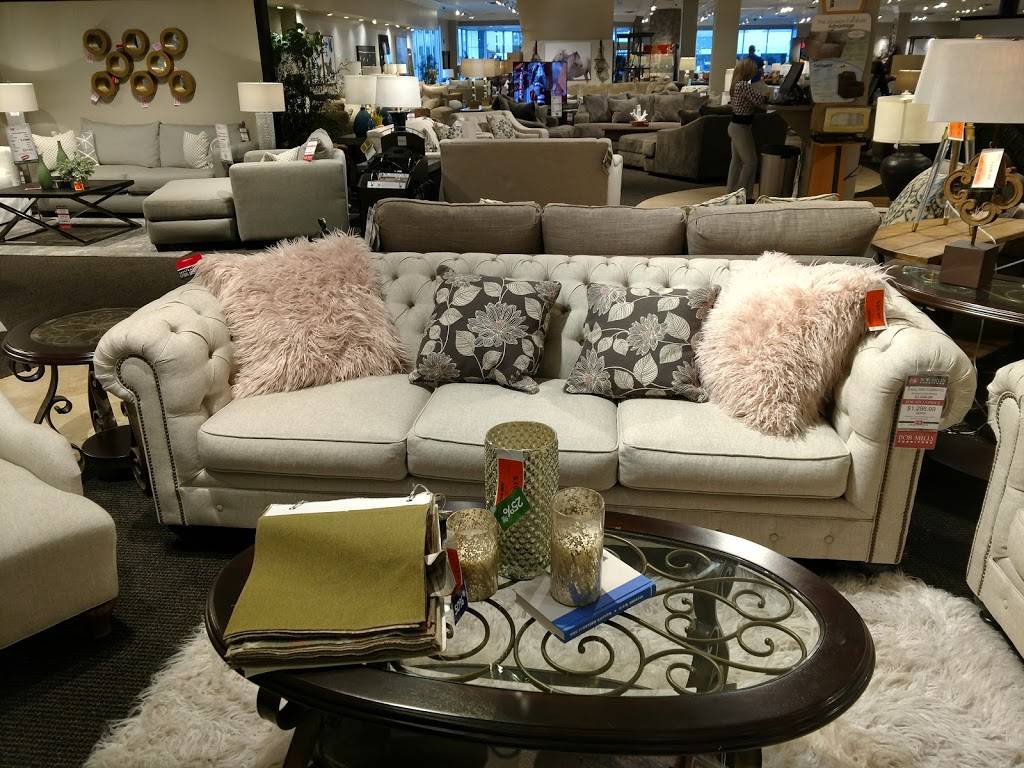 Bob Mills Furniture | 3600 W Reno Ave, Oklahoma City, OK 73107, USA | Phone: (405) 947-6500