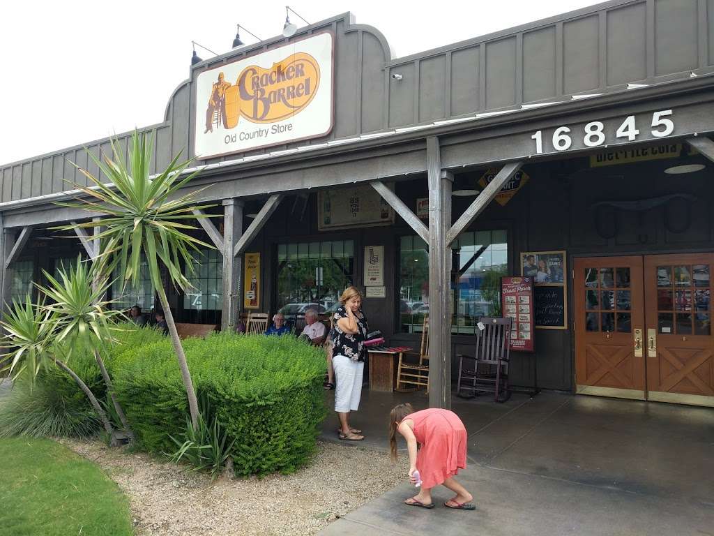 Cracker Barrel Old Country Store | 16845 N 84th Ave, Peoria, AZ 85382 | Phone: (623) 875-1136