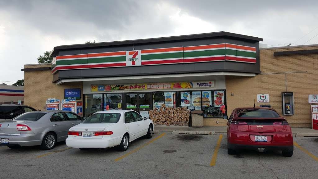 7-Eleven | 9753 W Irving Park Rd, Schiller Park, IL 60176, USA | Phone: (847) 671-7111