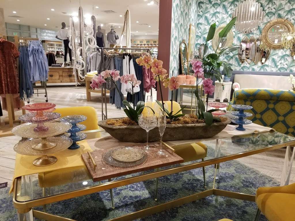 Anthropologie | 640 W Dekalb Pike, King of Prussia, PA 19406, USA | Phone: (610) 265-0630