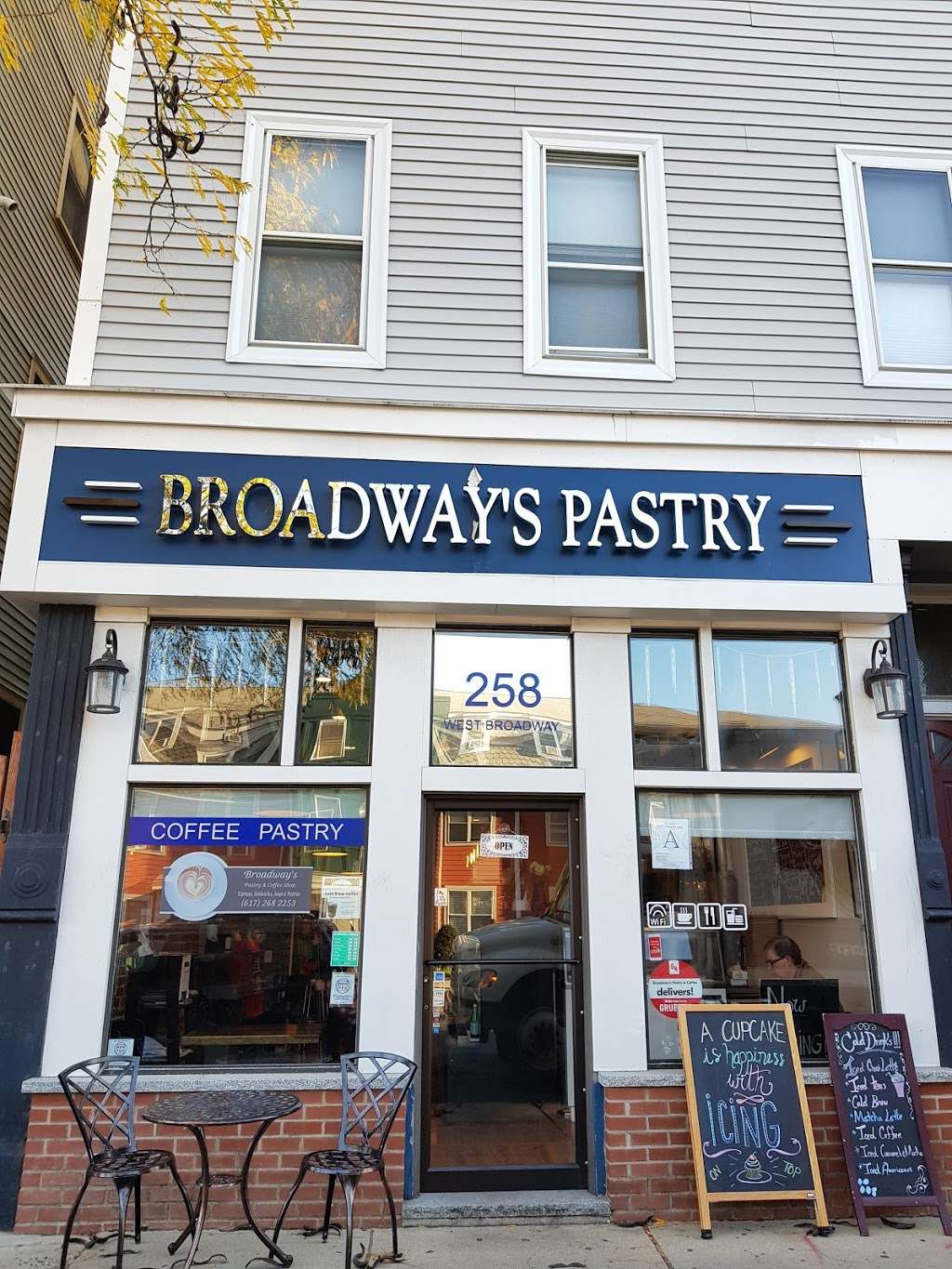 Broadway’s Pastry & Coffee Shop | 258 W Broadway, Boston, MA 02127, USA | Phone: (617) 268-2253