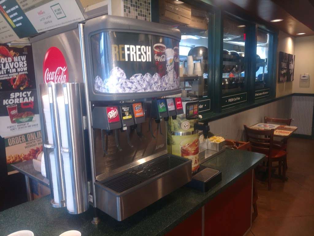 Wingstop | 178B Elmora Ave, Elizabeth, NJ 07202, USA | Phone: (908) 558-9464