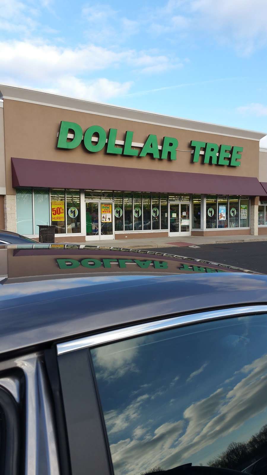 Dollar Tree | 1001 W County Line Rd, Hatboro, PA 19040 | Phone: (215) 347-2092