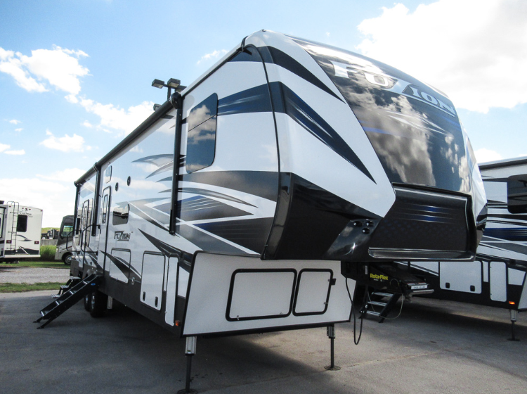 Lewis RV Center | 1600 E Reno Ave, Oklahoma City, OK 73117, USA | Phone: (405) 232-1800