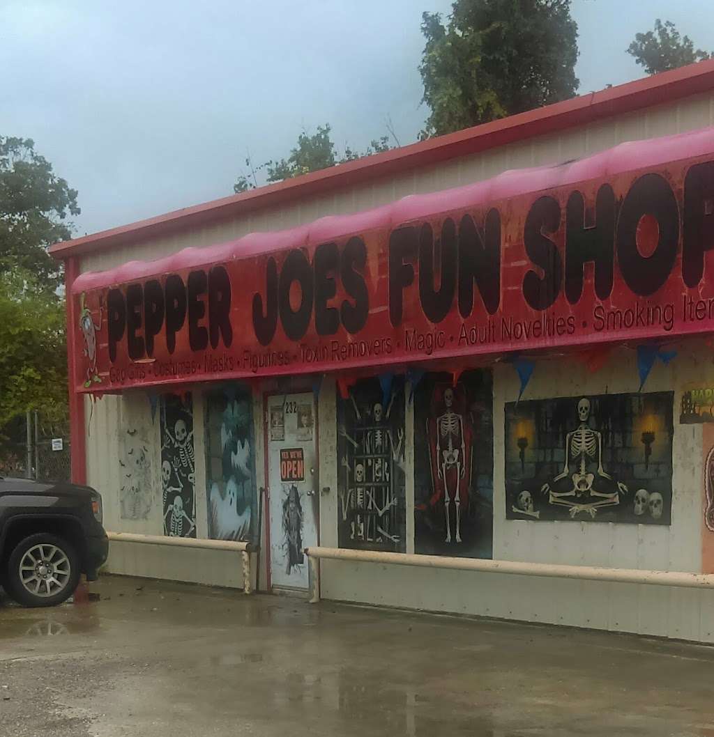 Pepper Joes Fun Shop | 232 Dell Dale St, Channelview, TX 77530 | Phone: (713) 453-2631