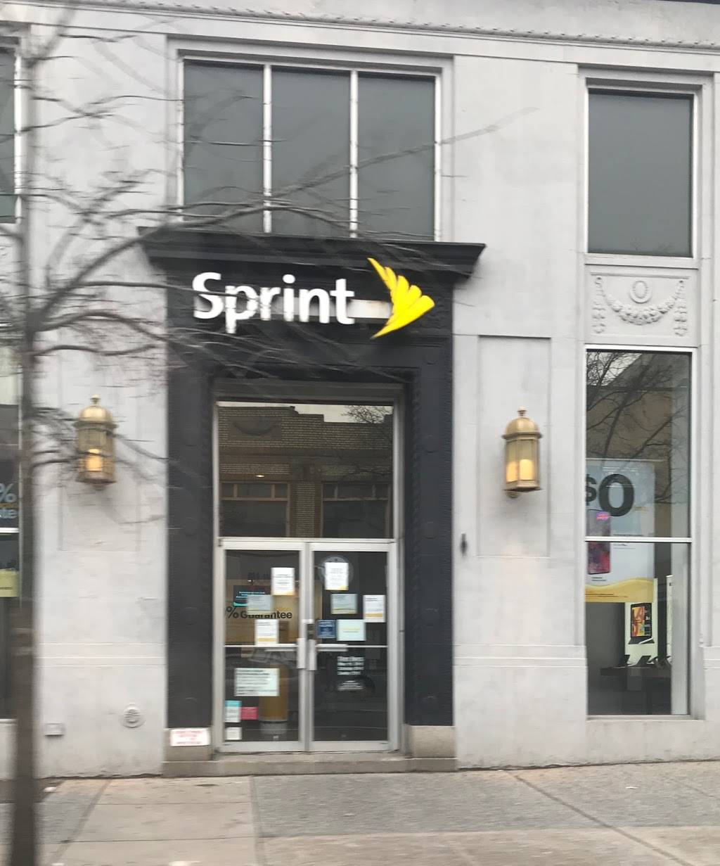 Sprint Store | 3030 Steinway St, Queens, NY 11103, USA | Phone: (718) 777-6504