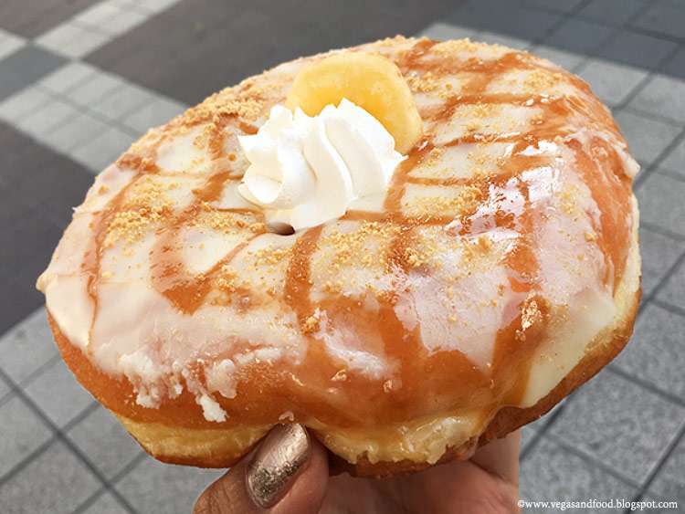 Crafted Donuts | 3959 Wilshire Blvd, Los Angeles, CA 90010, USA | Phone: (213) 529-4057