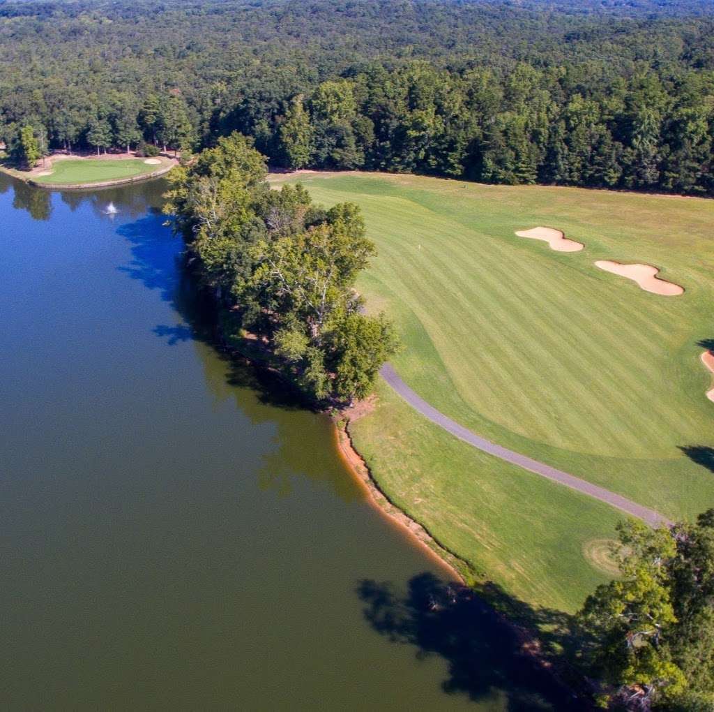 Emerald Lake Golf Club | 9750 Tournament Dr, Matthews, NC 28104, USA | Phone: (704) 882-7888