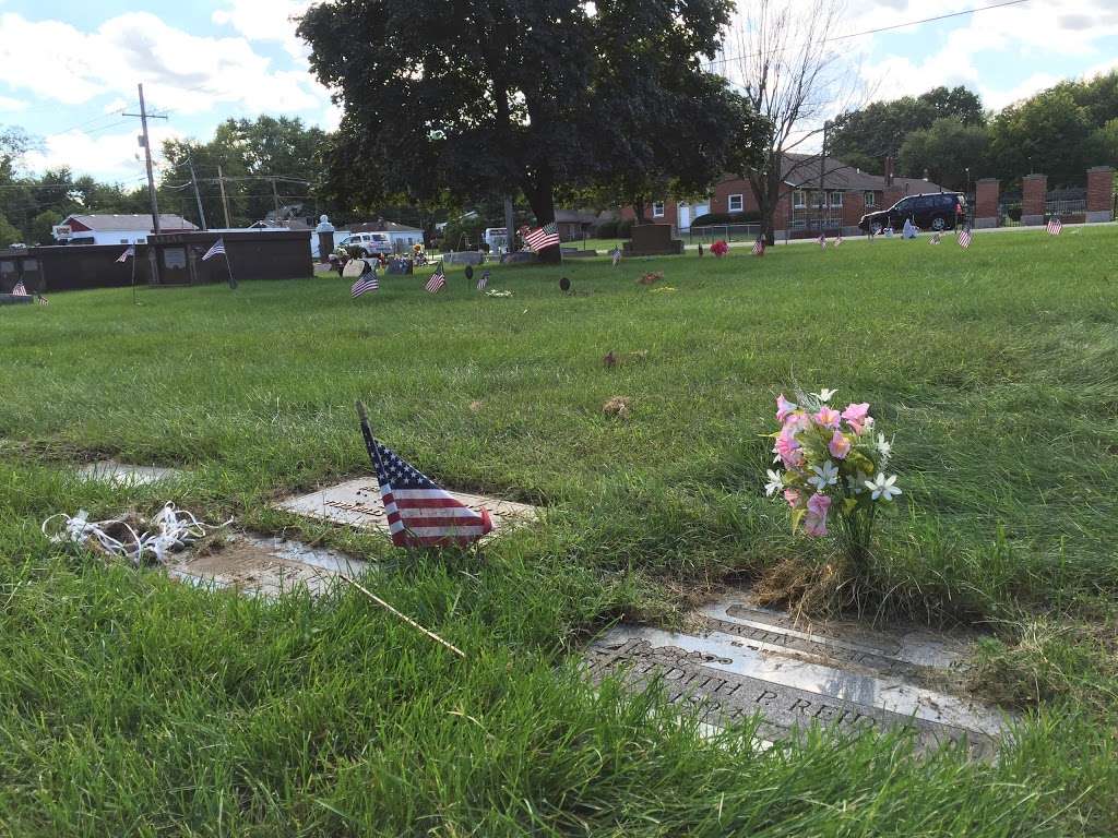 Calvary Cemetery | 2701 Willowdale Rd, Portage, IN 46368, USA | Phone: (219) 762-8120