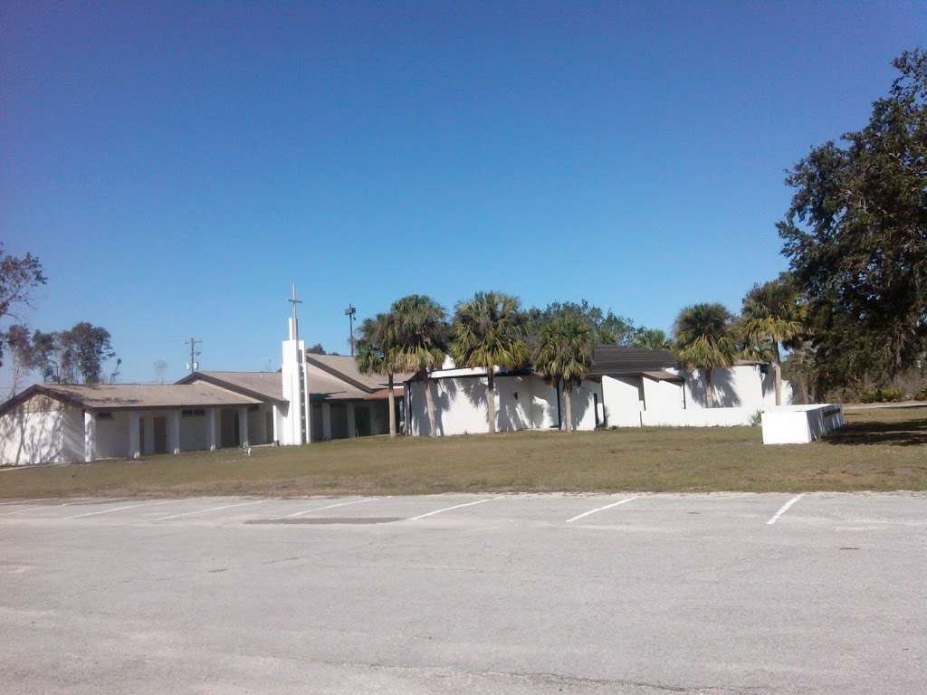 Indian Lake United Methodist Church | 6910 Deland Ave, Indian Lake Estates, FL 33855 | Phone: (863) 692-1302