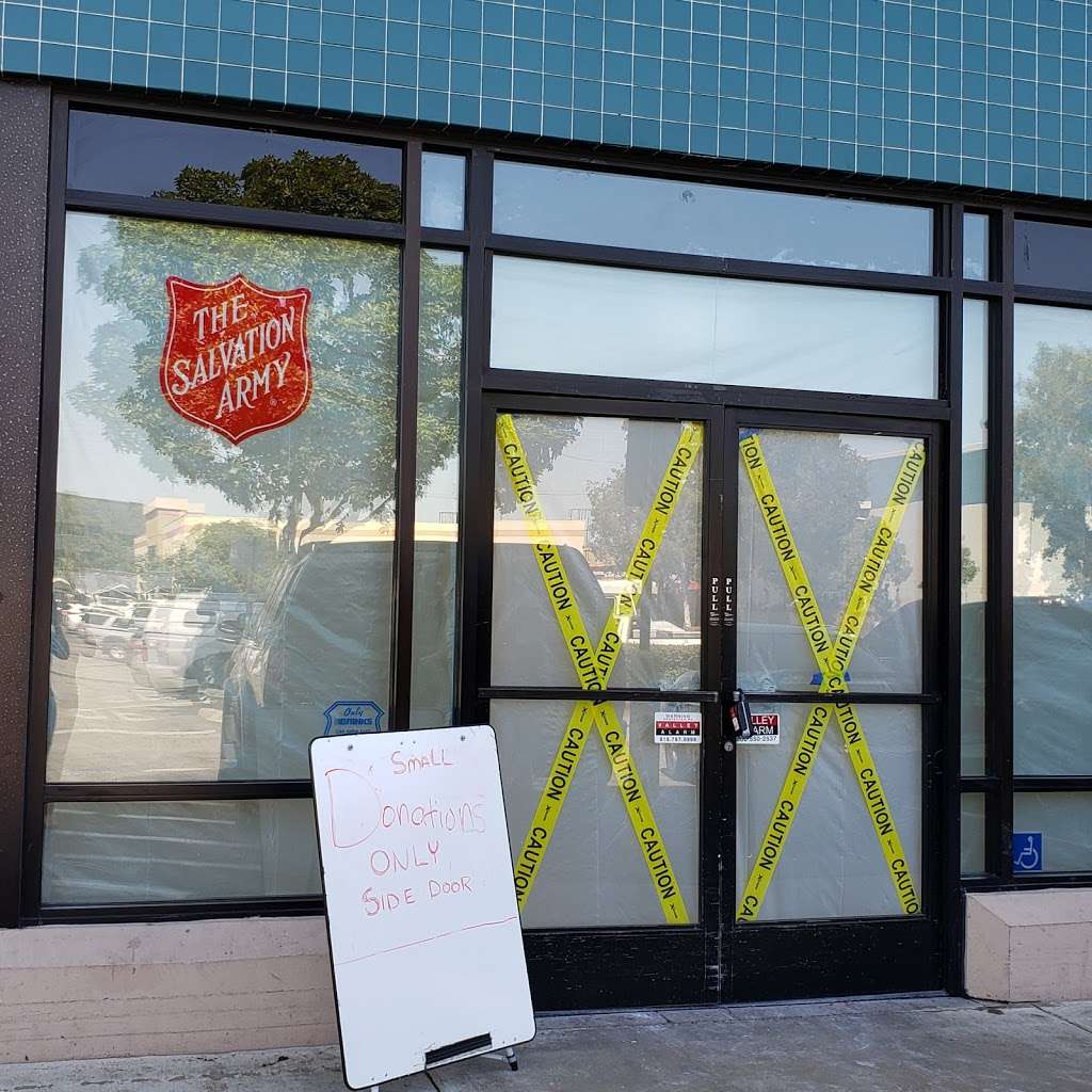 The Salvation Army Family Store & Donation Center | 4001 Inglewood Ave #102, Redondo Beach, CA 90278, USA | Phone: (310) 675-3047